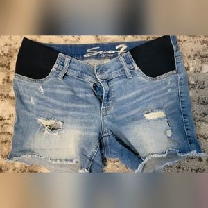 Seven for all mankind maternity shorts